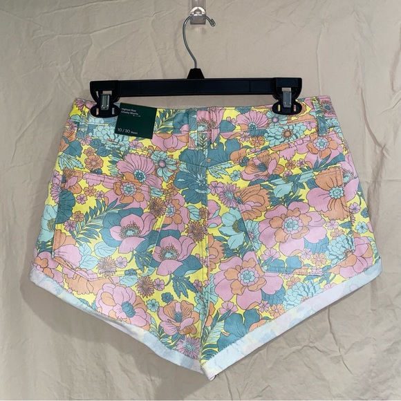 Flower Wild Fable Shorts - Picture 2 of 4